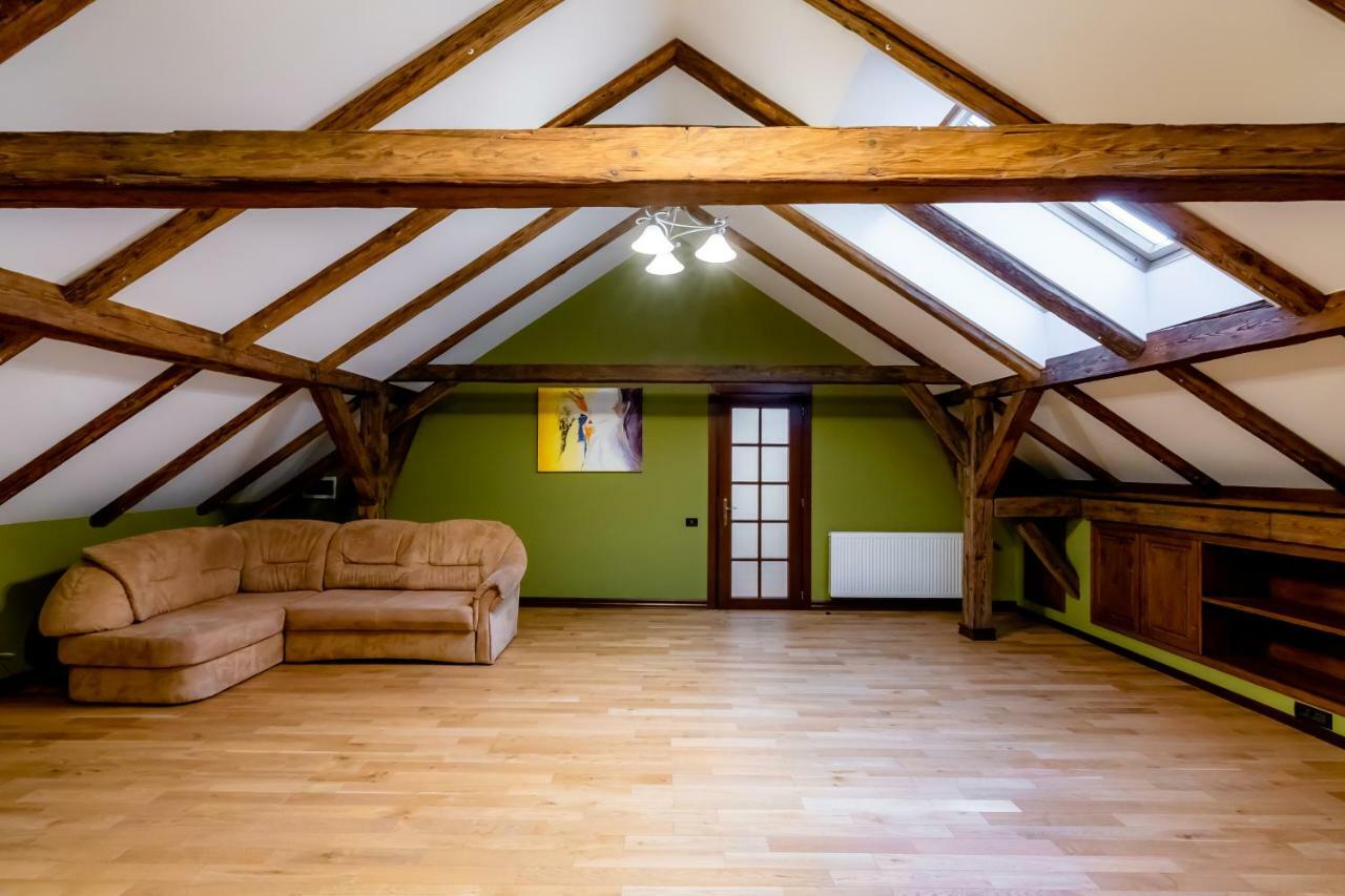 Apartament Lux Unirii Timişoara Buitenkant foto
