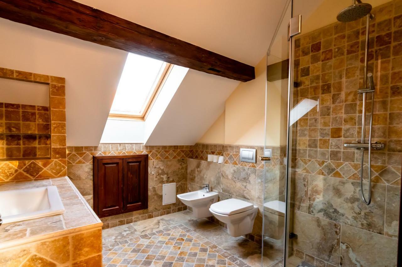 Apartament Lux Unirii Timişoara Buitenkant foto